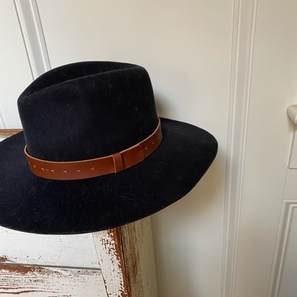 Anthropologie Leather Trimmed Wyeth Harper  Hat